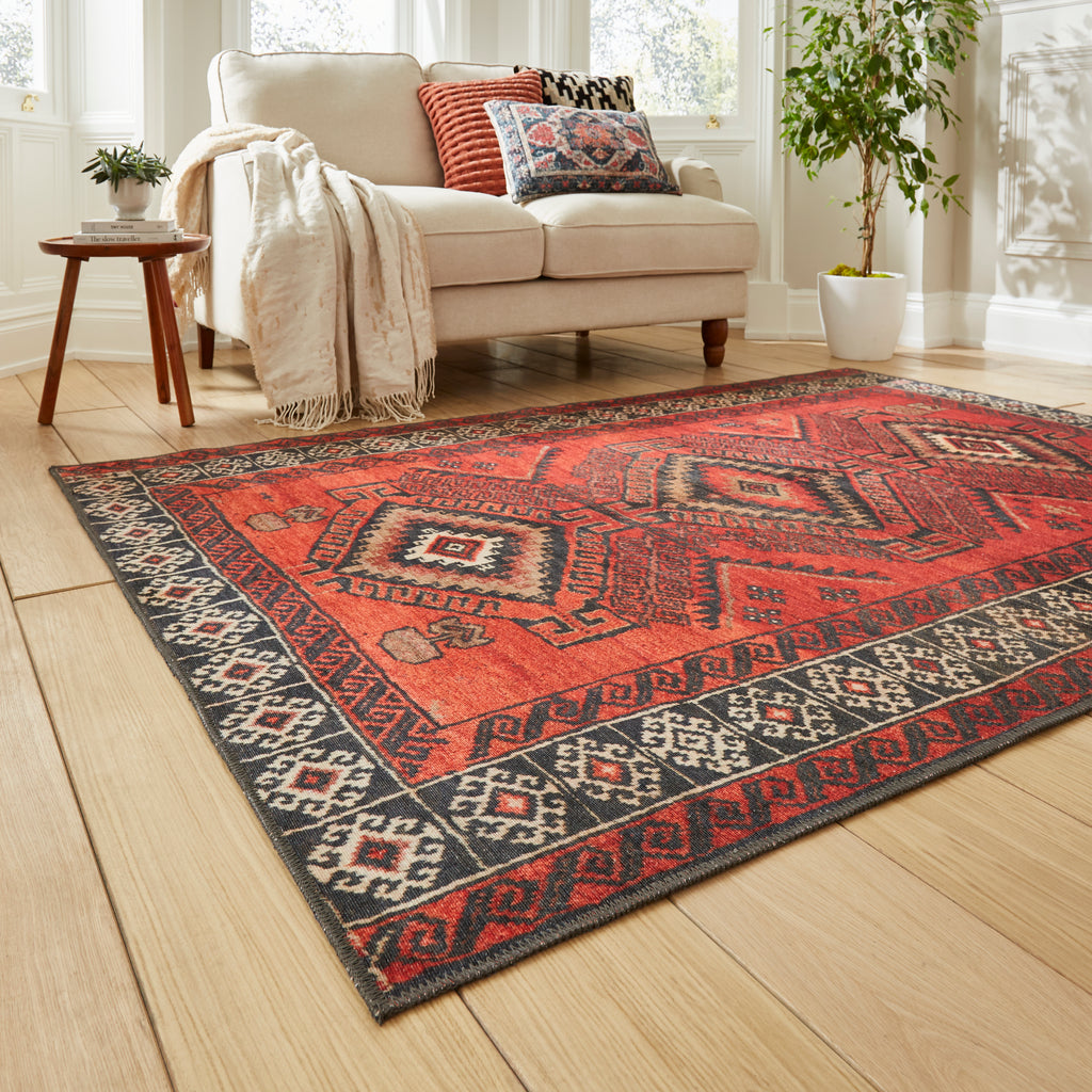 Kashmar Washable - Traditional - 2016 - Red - Think Rugs