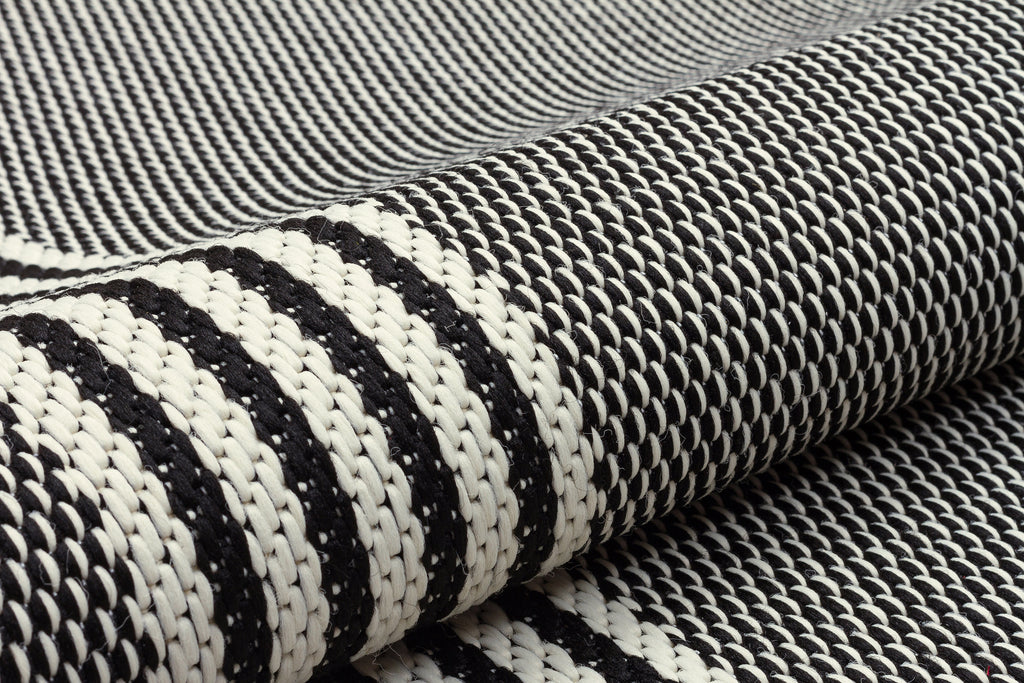 Terrazzo - TRZ02- Black- Indoor / Outdoor -    Rama (Concept Looms)