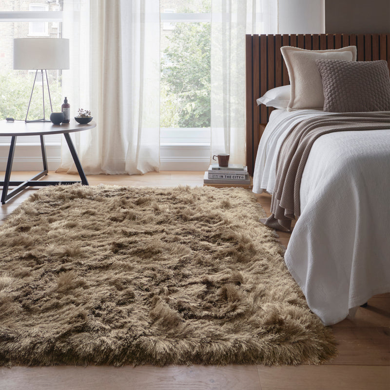 Glamour Deluxe - Champagne -  Pheonox Rug