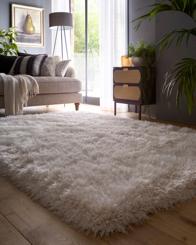 Decadence - Ivory- Shaggy - Origins - Phoenox Rugs