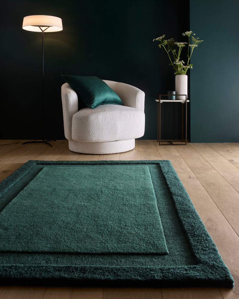 Stacked Border - Dark Green - Pheonox Rugs