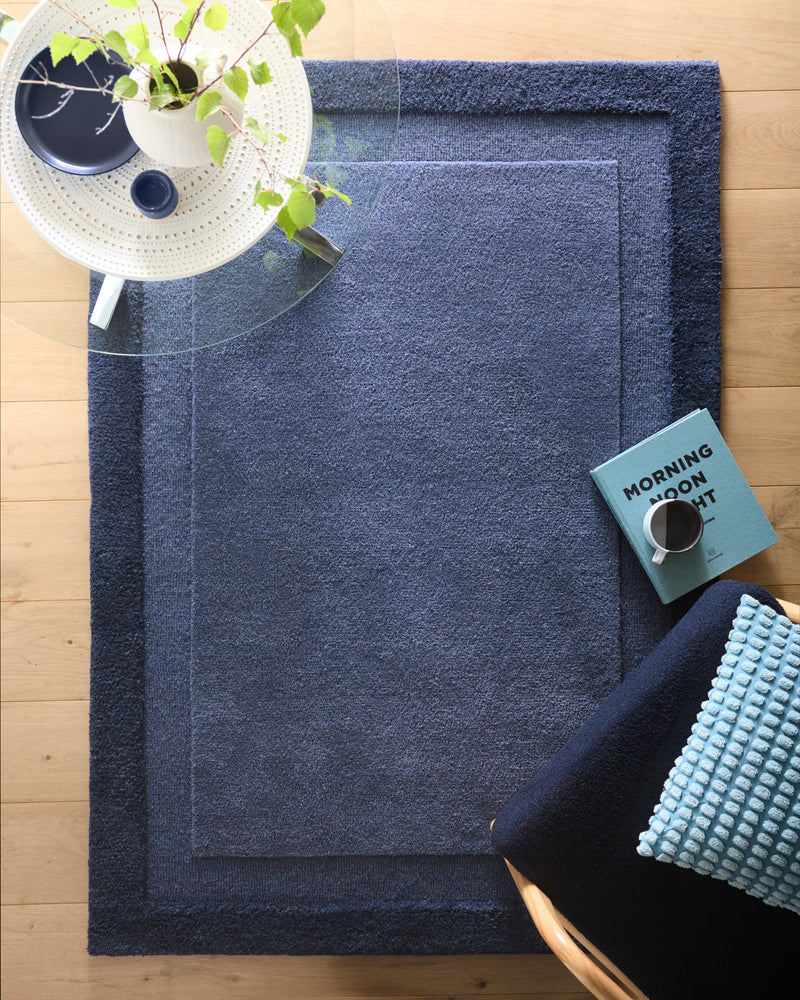 Stacked Border - Evening Blue - Pheonox Rugs